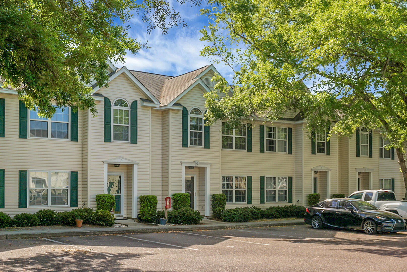 1545 Ashley River Road Unit 2q