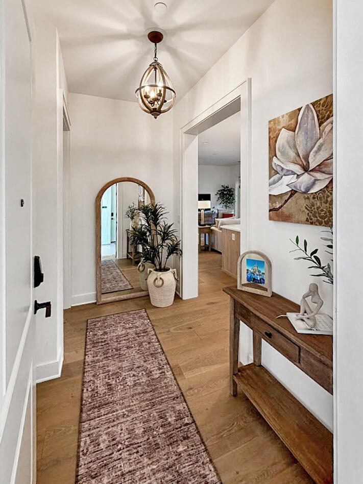 320 Longshore Street 1046