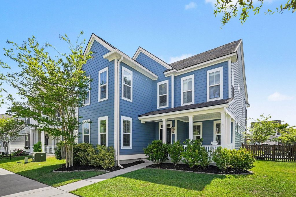 Photo of 1714 Winfield Way, Charleston, SC 29414 (MLS # 26009677)