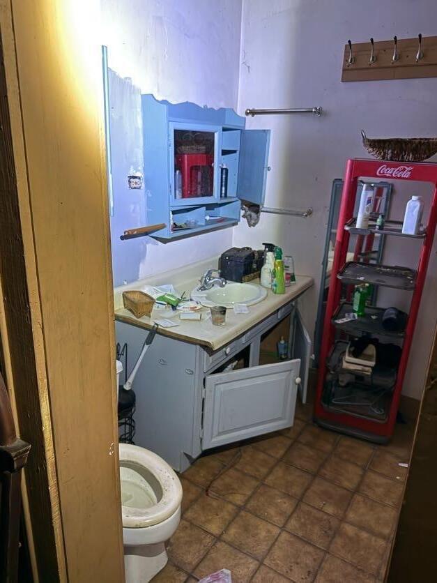 4327 Carolina 165