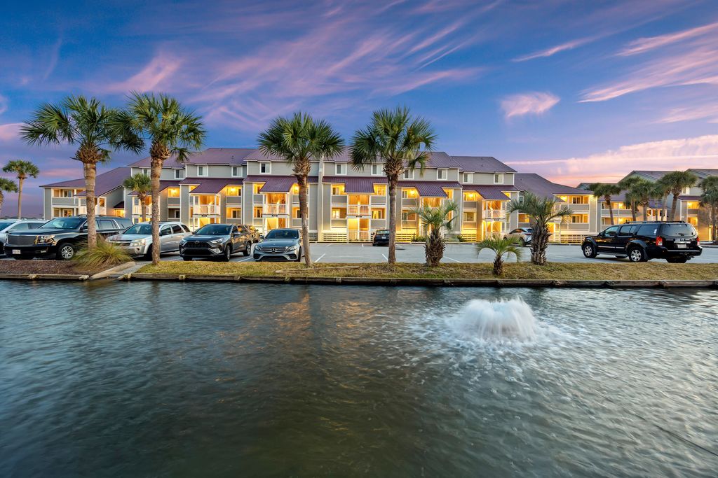 Photo of 13 W Mariners Cay Drive, Folly Beach, SC 29439 (MLS # 25030912)