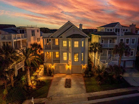 Photo of 11 Ocean Point Drive, Isle of Palms, SC 29451 (MLS # 26028727)