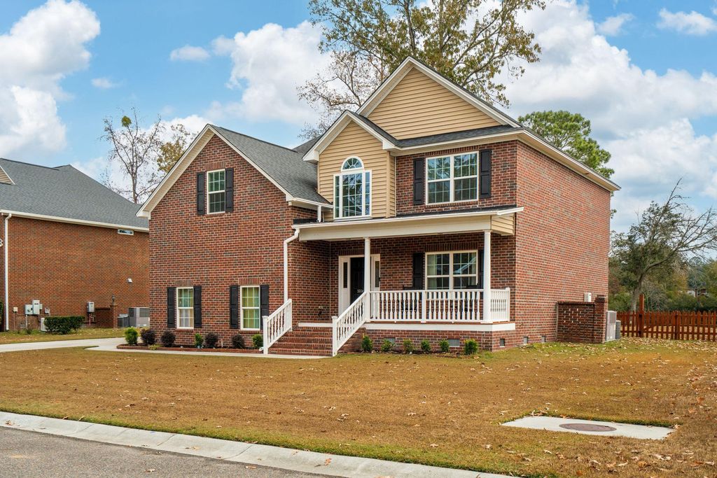 Photo of 5516 Crescent View Drive, North Charleston, SC 29420 (MLS # 25031798)