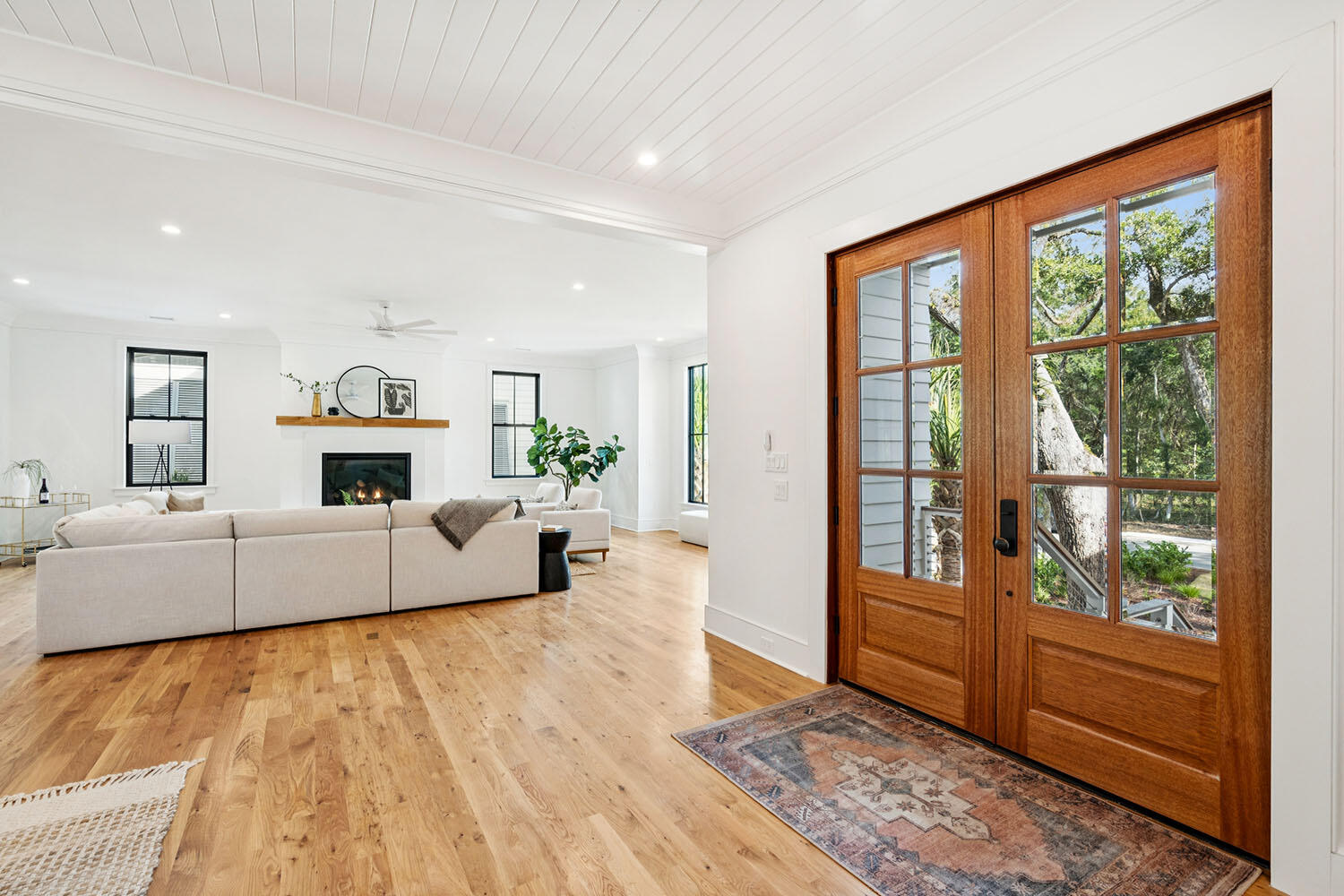 8258 Jack Island Drive