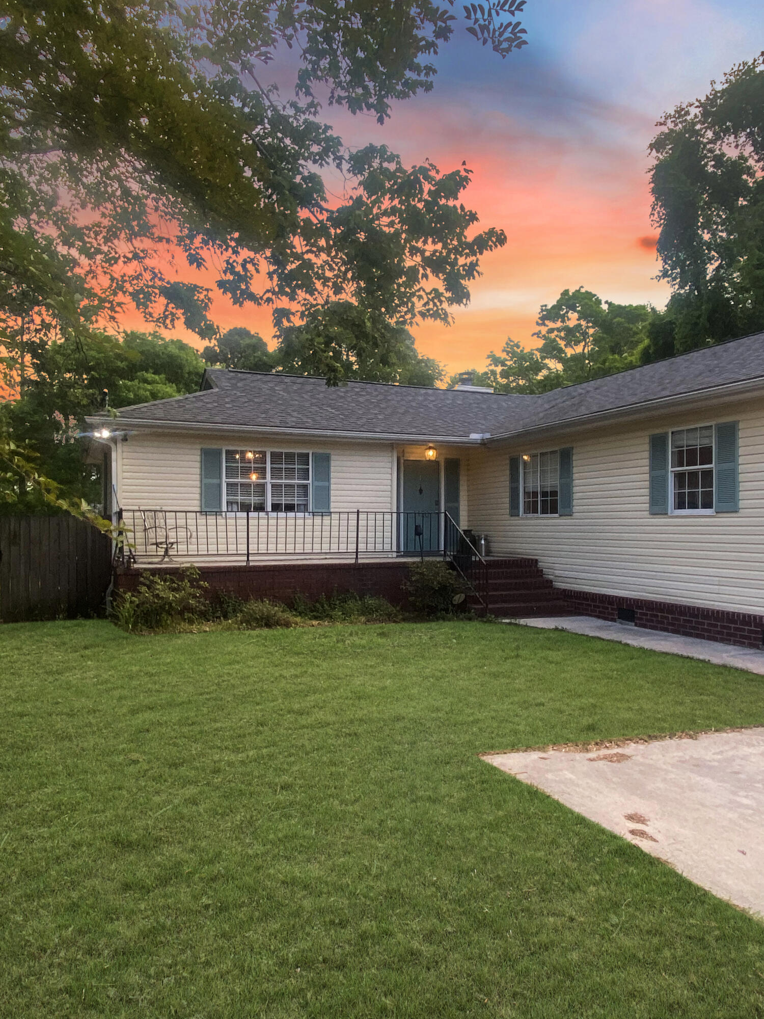 1120 Seaside Lane