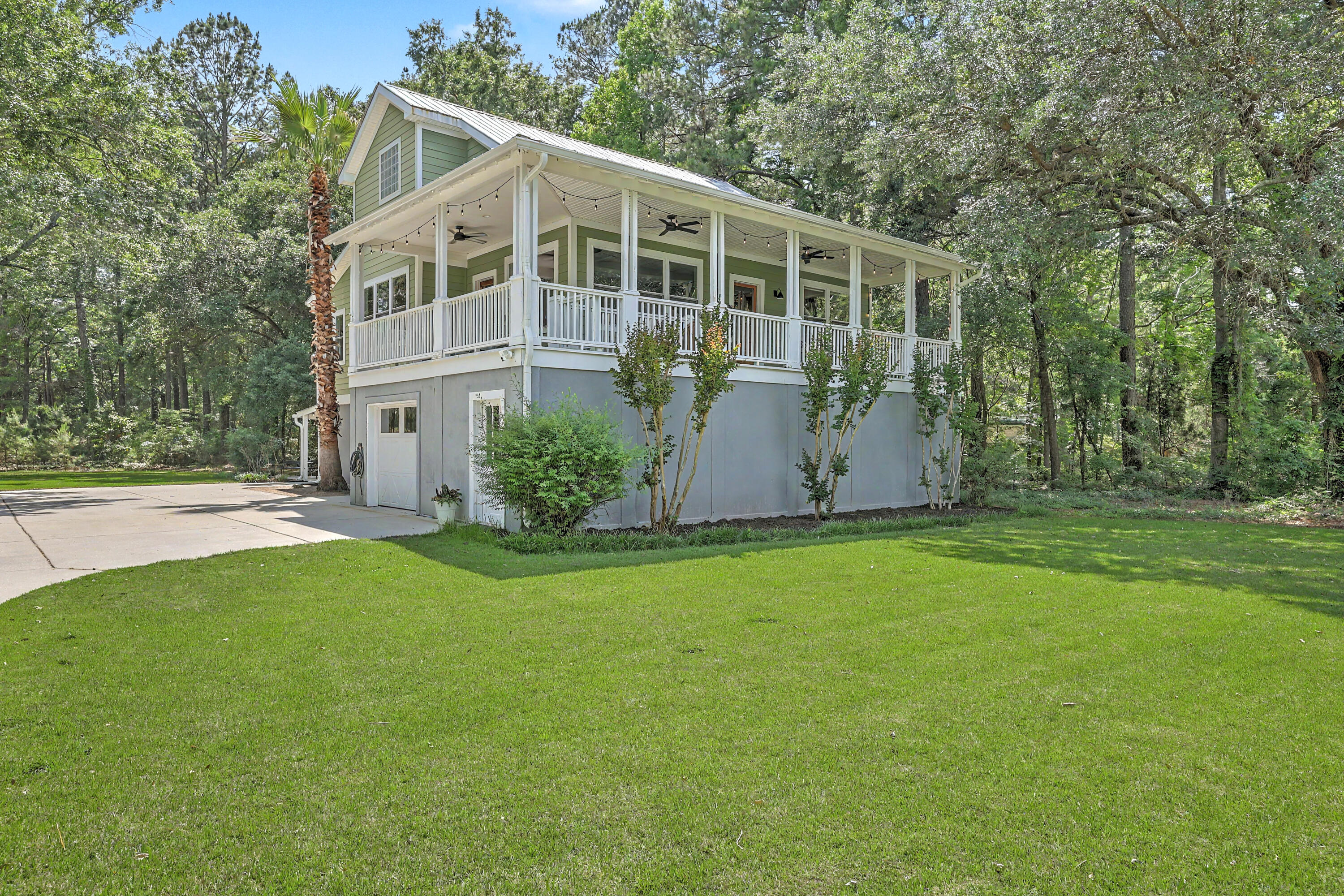 417 Renau Boulevard