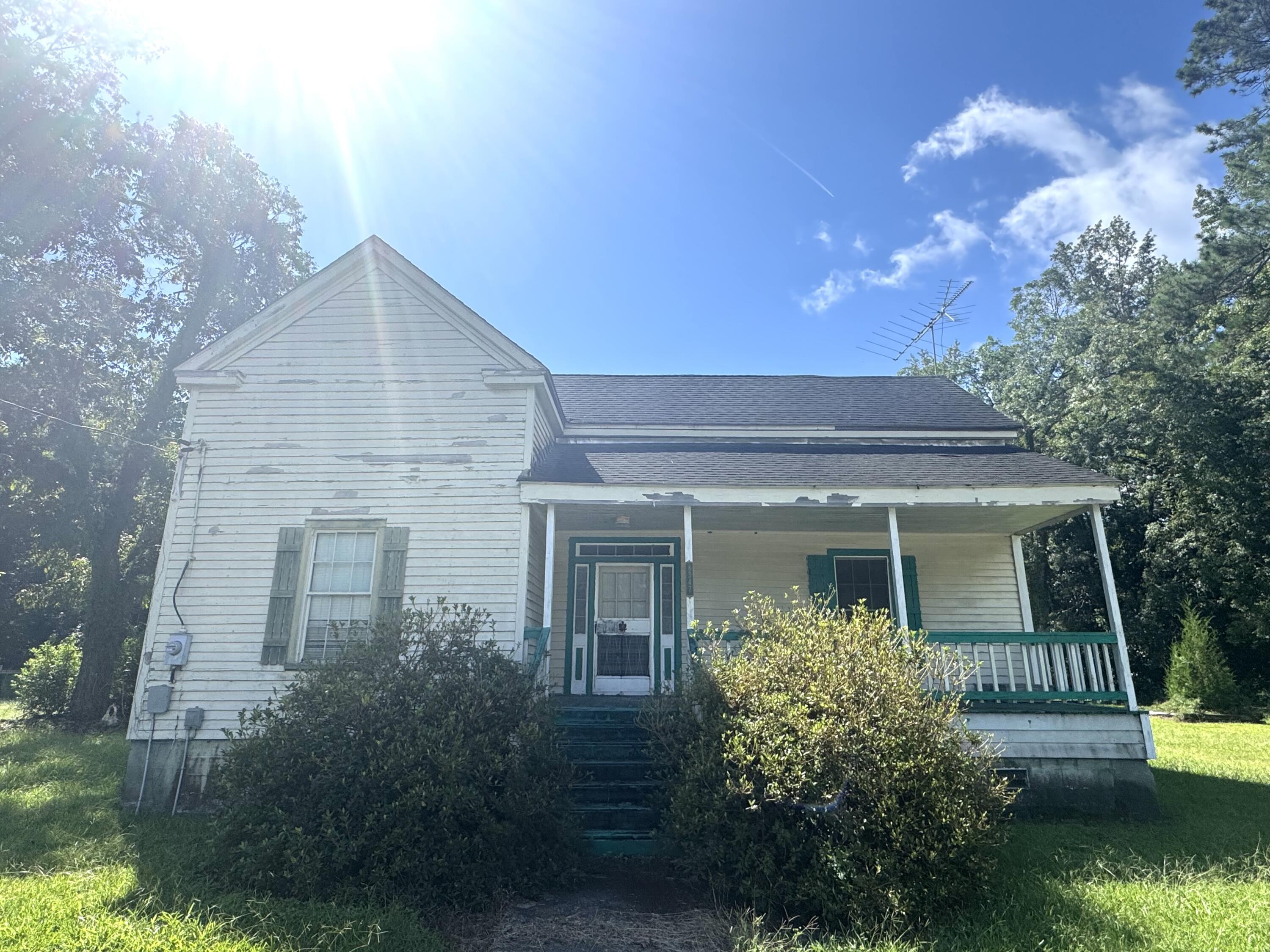 8347 Lodge Highway