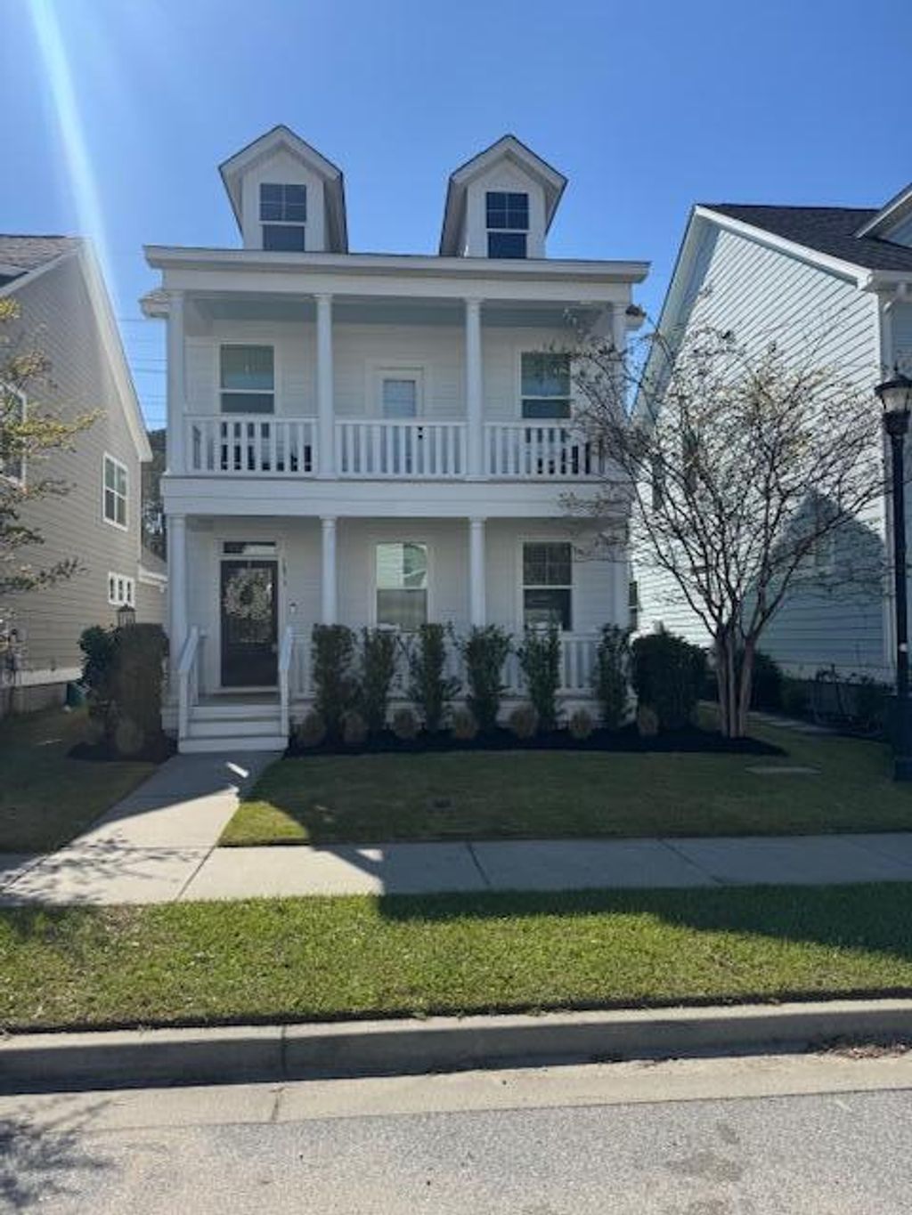 Photo of 1073 Oak Bluff Avenue, Charleston, SC 29492 (MLS # 26008142)