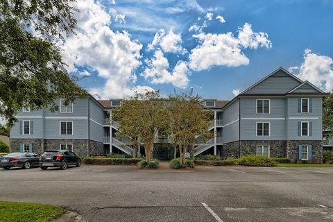 A home in Summerton