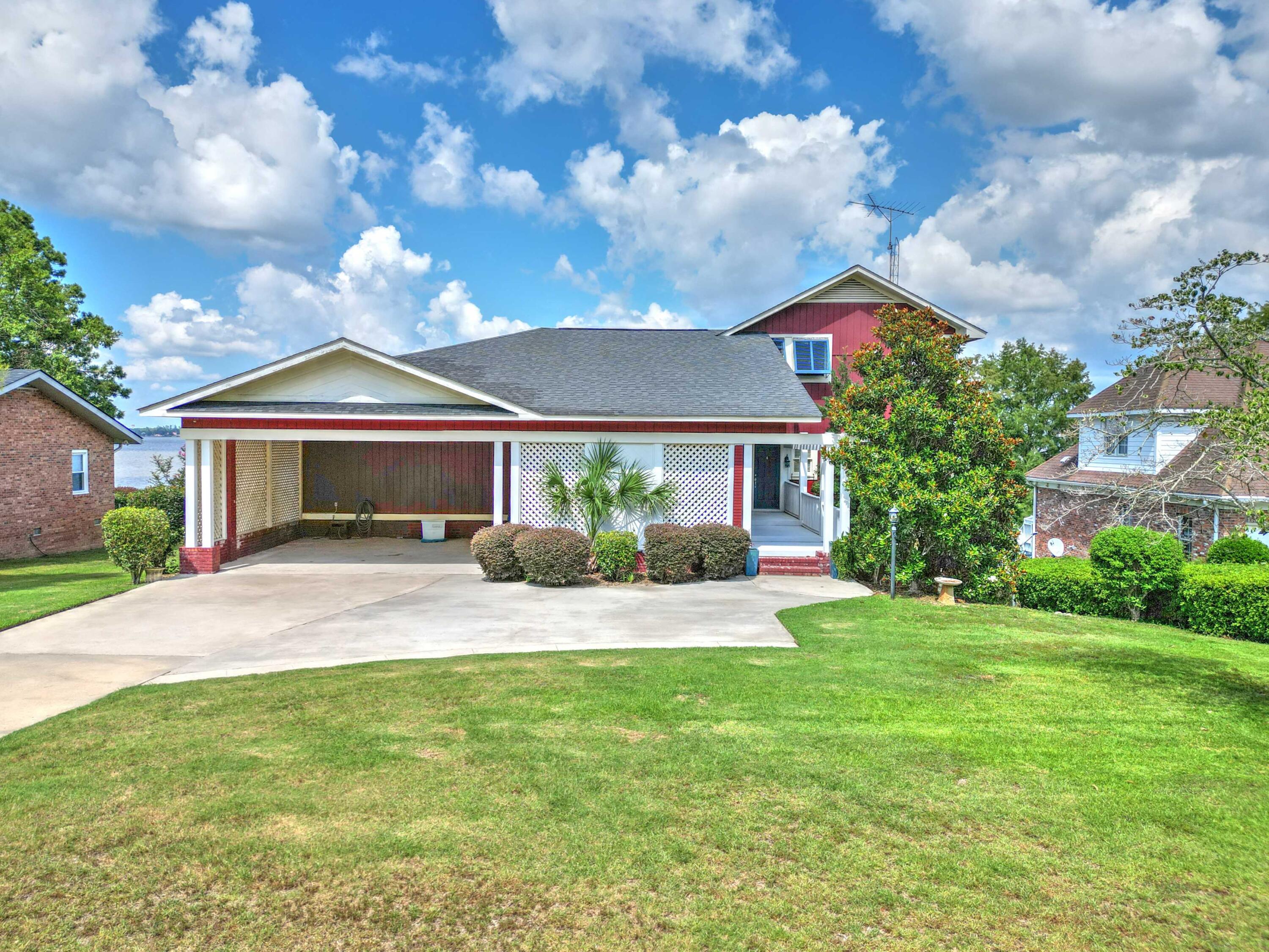 487 Santee Drive