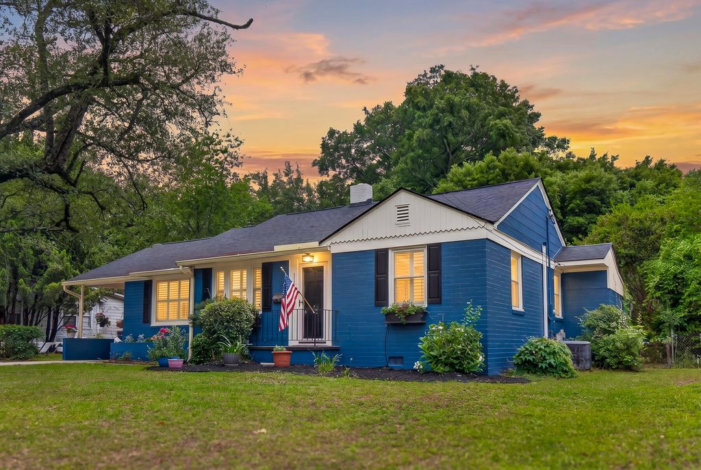 Photo of 5119 Braddock Avenue, North Charleston, SC 29405 (MLS # 26014600)