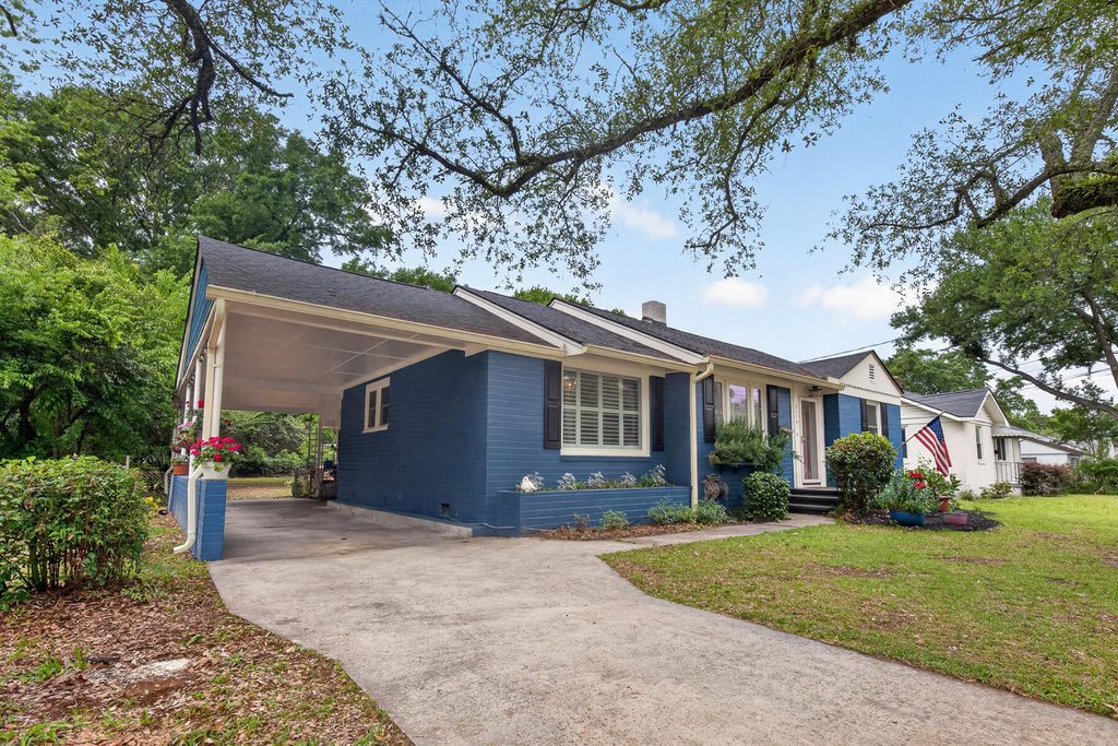 Photo of 5119 Braddock Avenue, North Charleston, SC 29405 (MLS # 26014600)