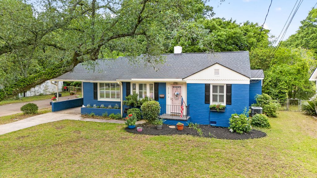 Photo of 5119 Braddock Avenue, North Charleston, SC 29405 (MLS # 26014600)