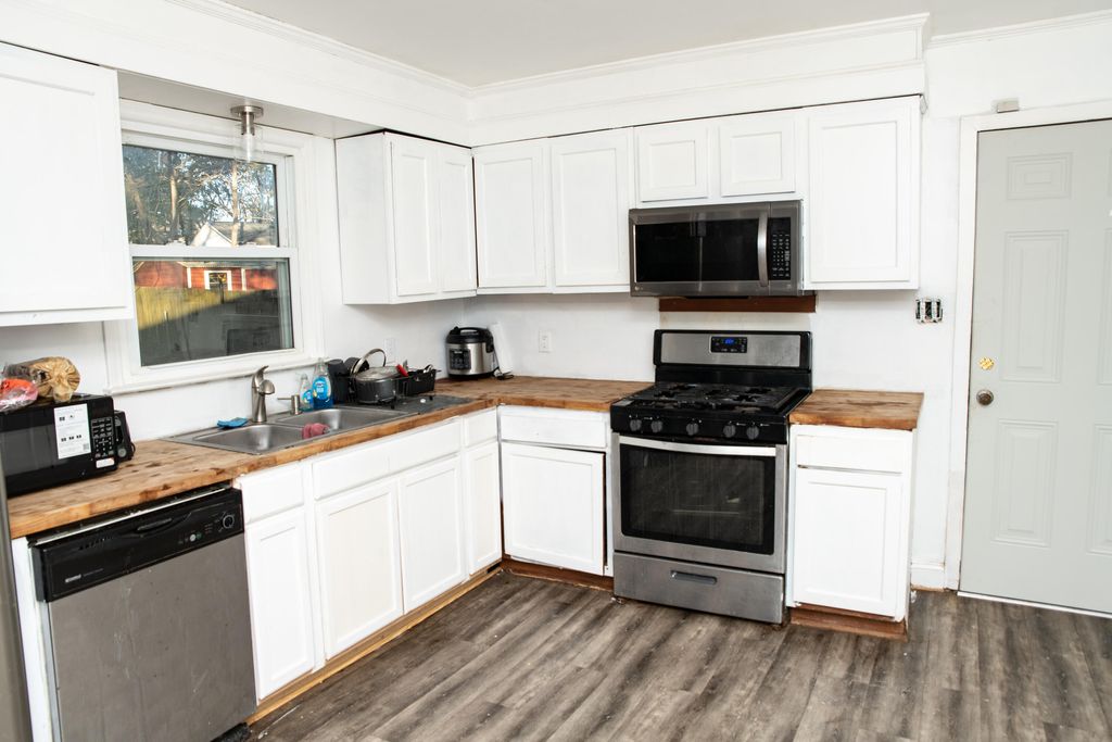 Photo of 7616 Peppercorn Lane, North Charleston, SC 29420 (MLS # 26002532)