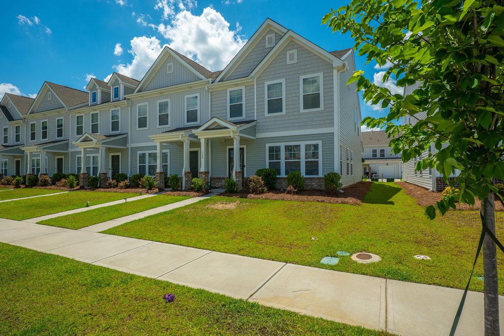 Photo of 326 Surfbird Road #388, Summerville, SC 29486 (MLS # 26004888)