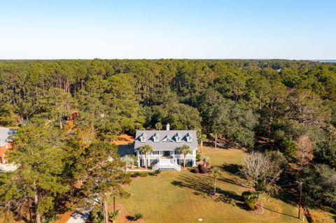 A home in Mount Pleasant