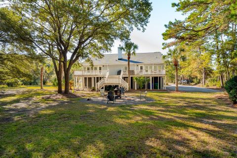 A home in Mount Pleasant