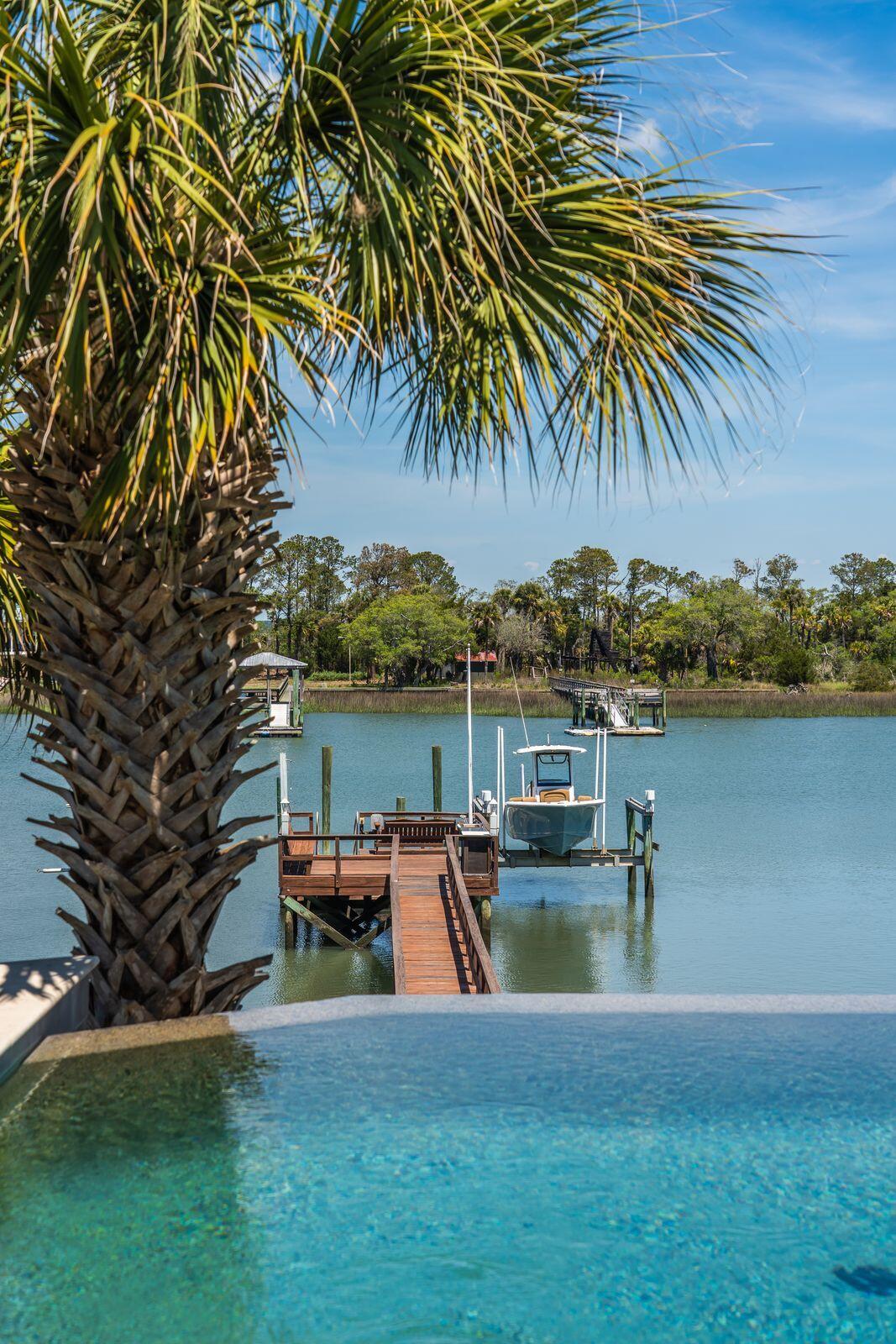 16 Intracoastal Court