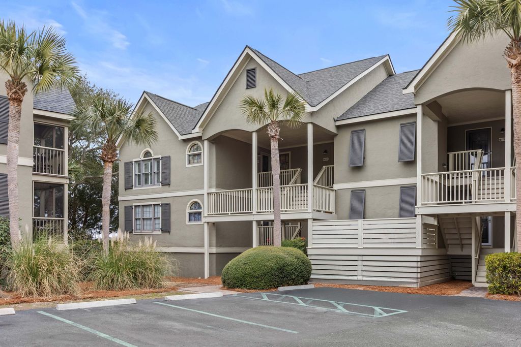 Photo of 2106 Landfall Way, Seabrook Island, SC 29455 (MLS # 26005091)