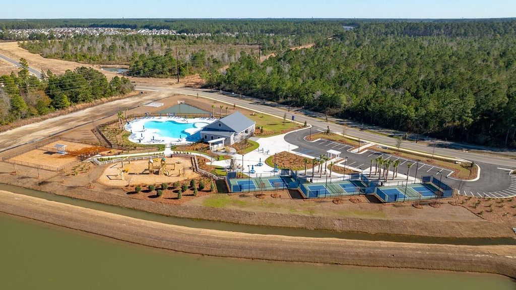 Photo of 118 Broadstone Drive, Summerville, SC 29486 (MLS # 26005576)