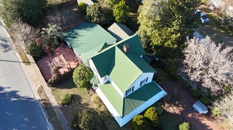 A home in Summerton