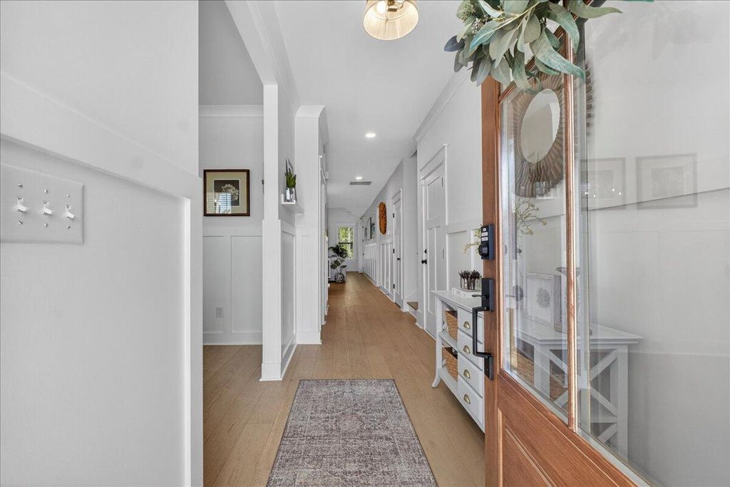 Photo of 391 Wappoo Trace Lane, Summerville, SC 29486 (MLS # 26010907)