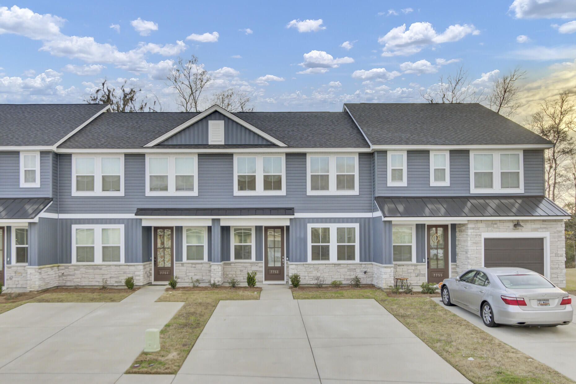 7753 Park Gate Drive