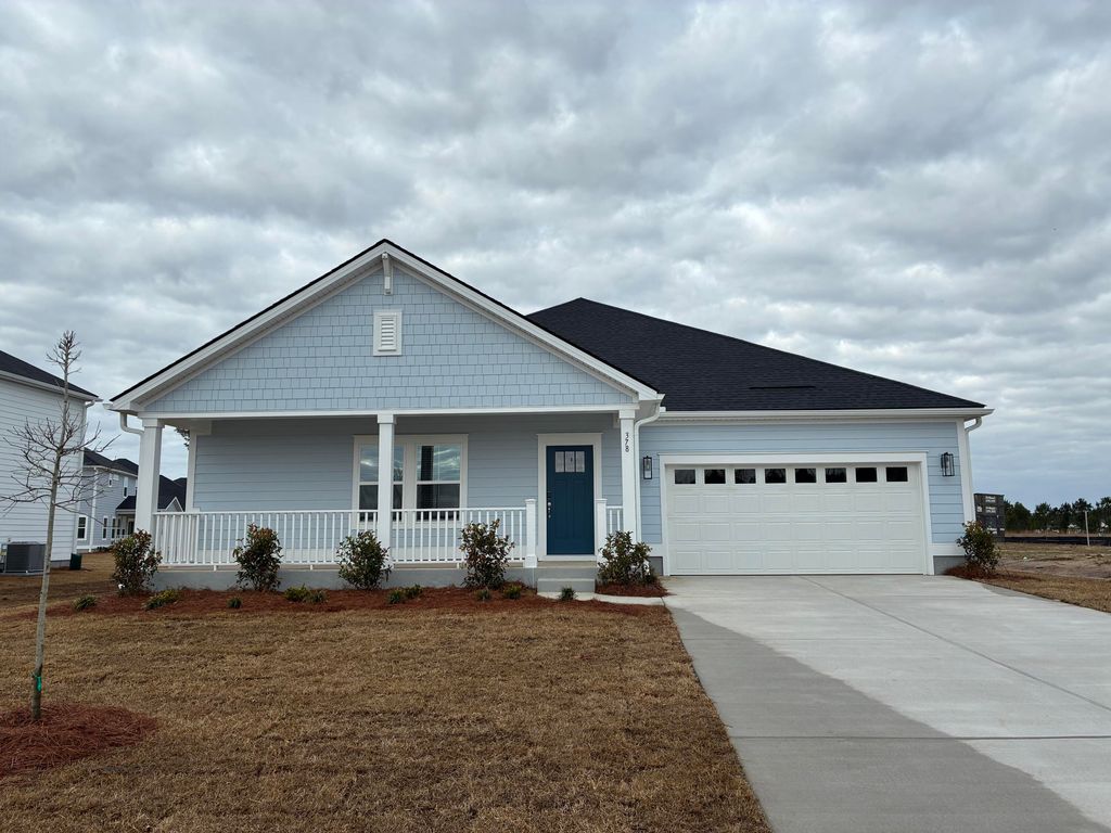 Photo of 378 Calm Water Way, Summerville, SC 29486 (MLS # 26006277)