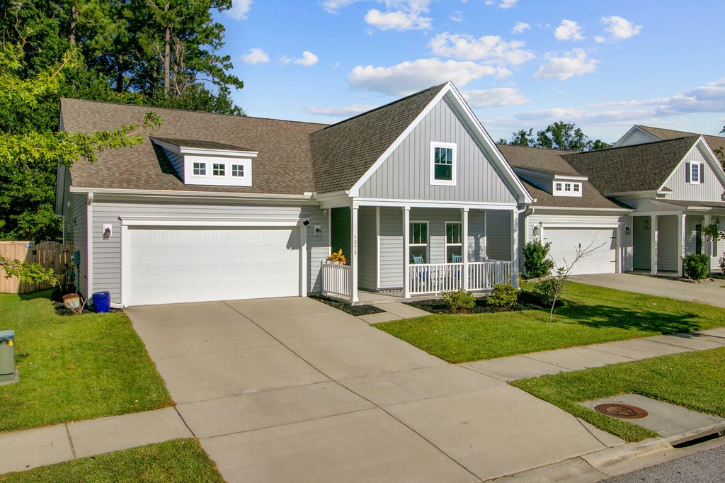 Photo of 1573 Thin Pine Drive, Johns Island, SC 29455 (MLS # 25027015)
