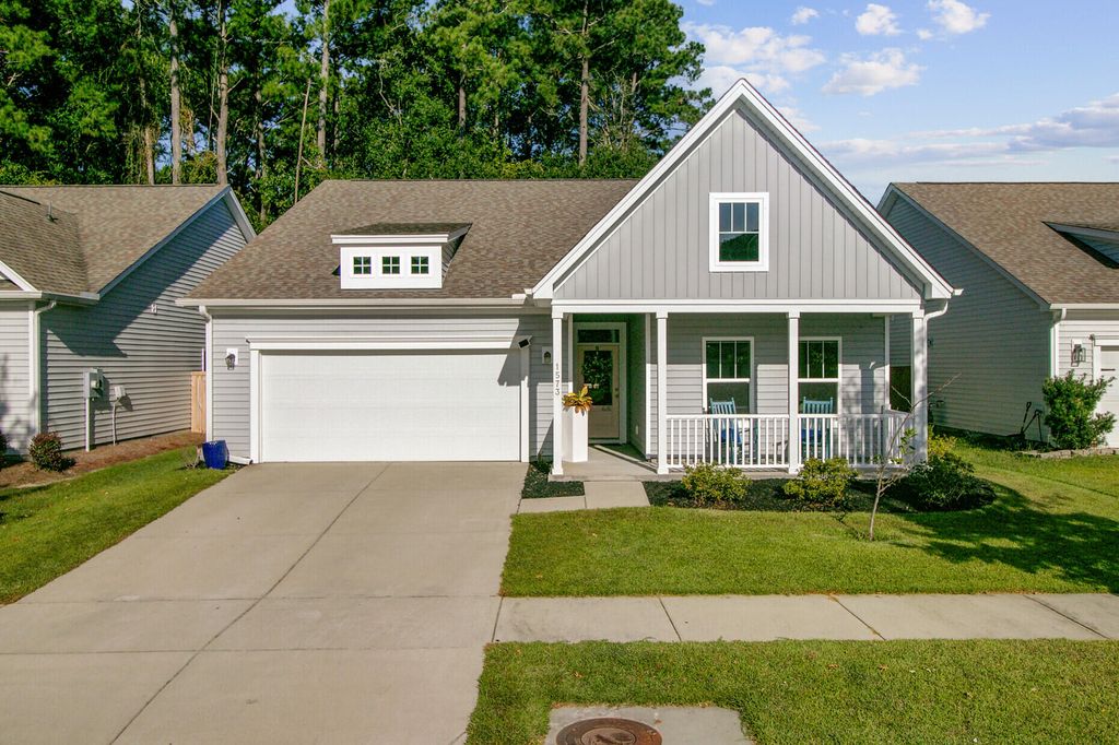Photo of 1573 Thin Pine Drive, Johns Island, SC 29455 (MLS # 25027015)