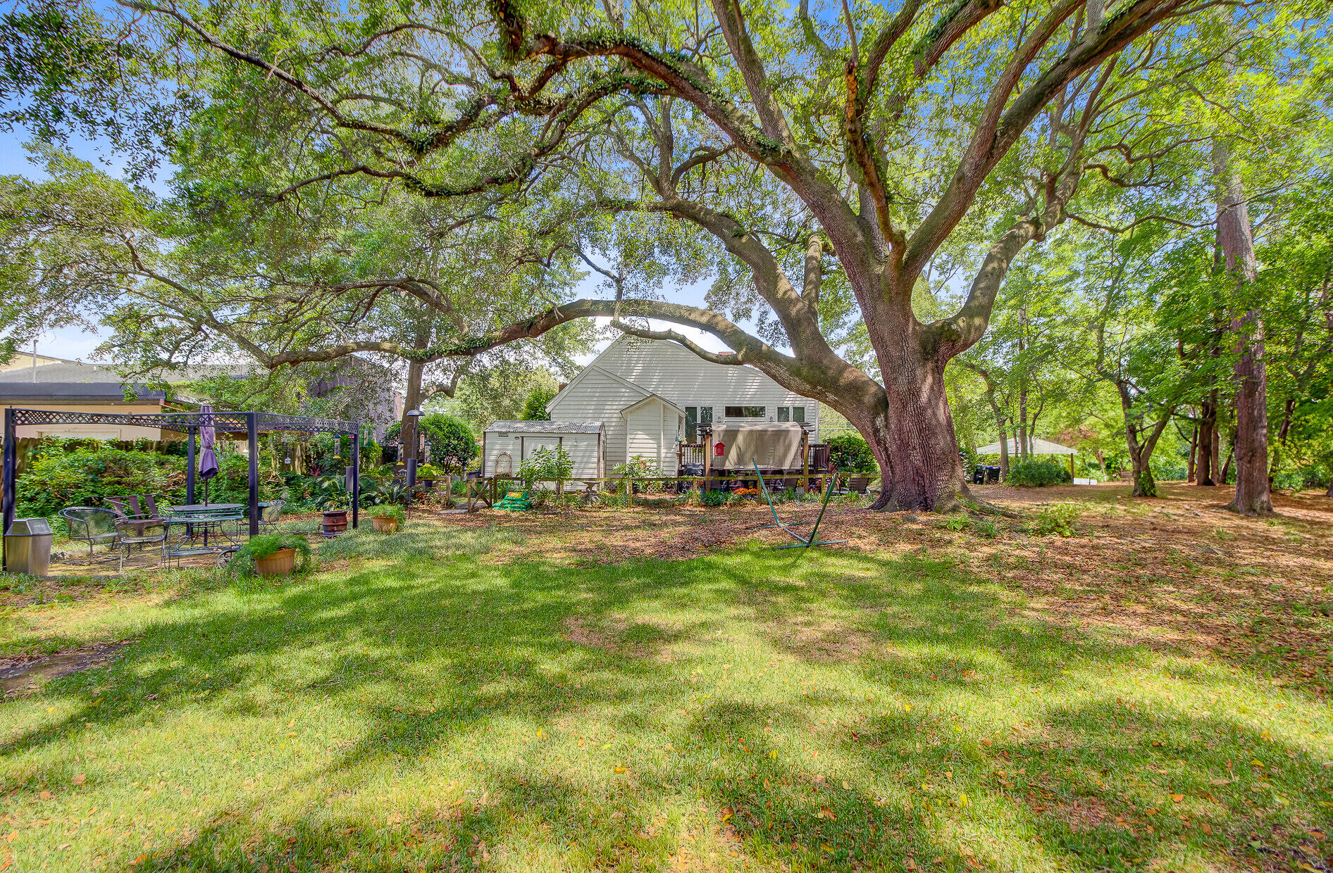 318 N Magnolia Street