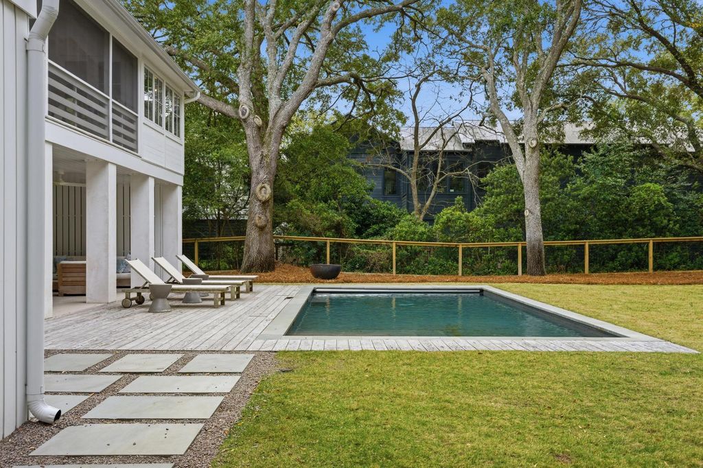 Photo of 2508 Myrtle Avenue, Sullivans Island, SC 29482 (MLS # 26008966)