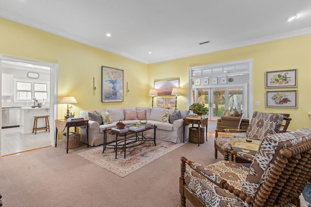 Photo of 537 E Rice Planters Lane, Mount Pleasant, SC 29464 (MLS # 26014939)