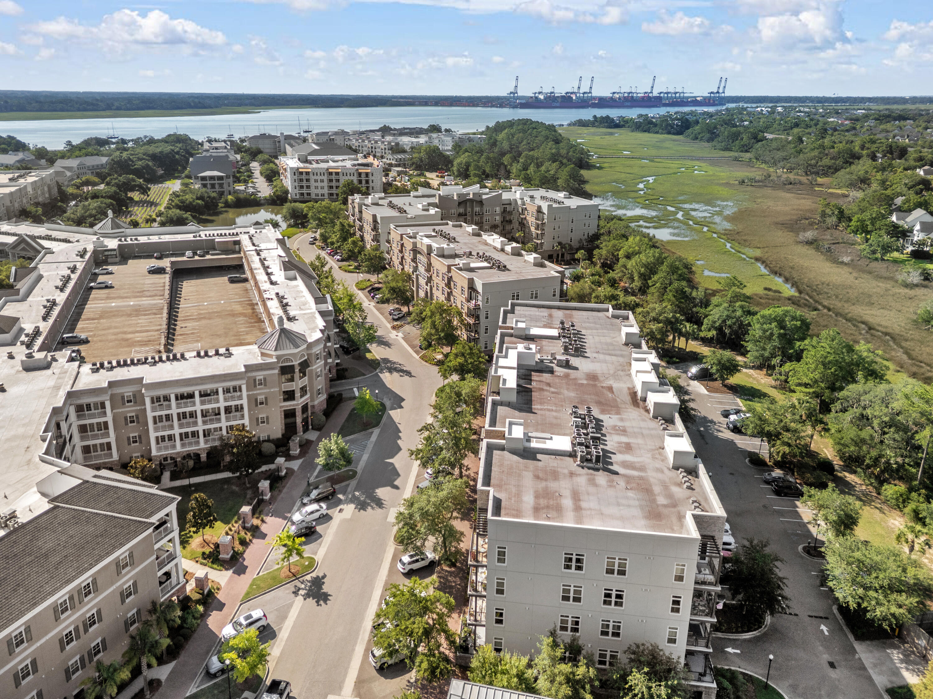 125 Pier View Street 105