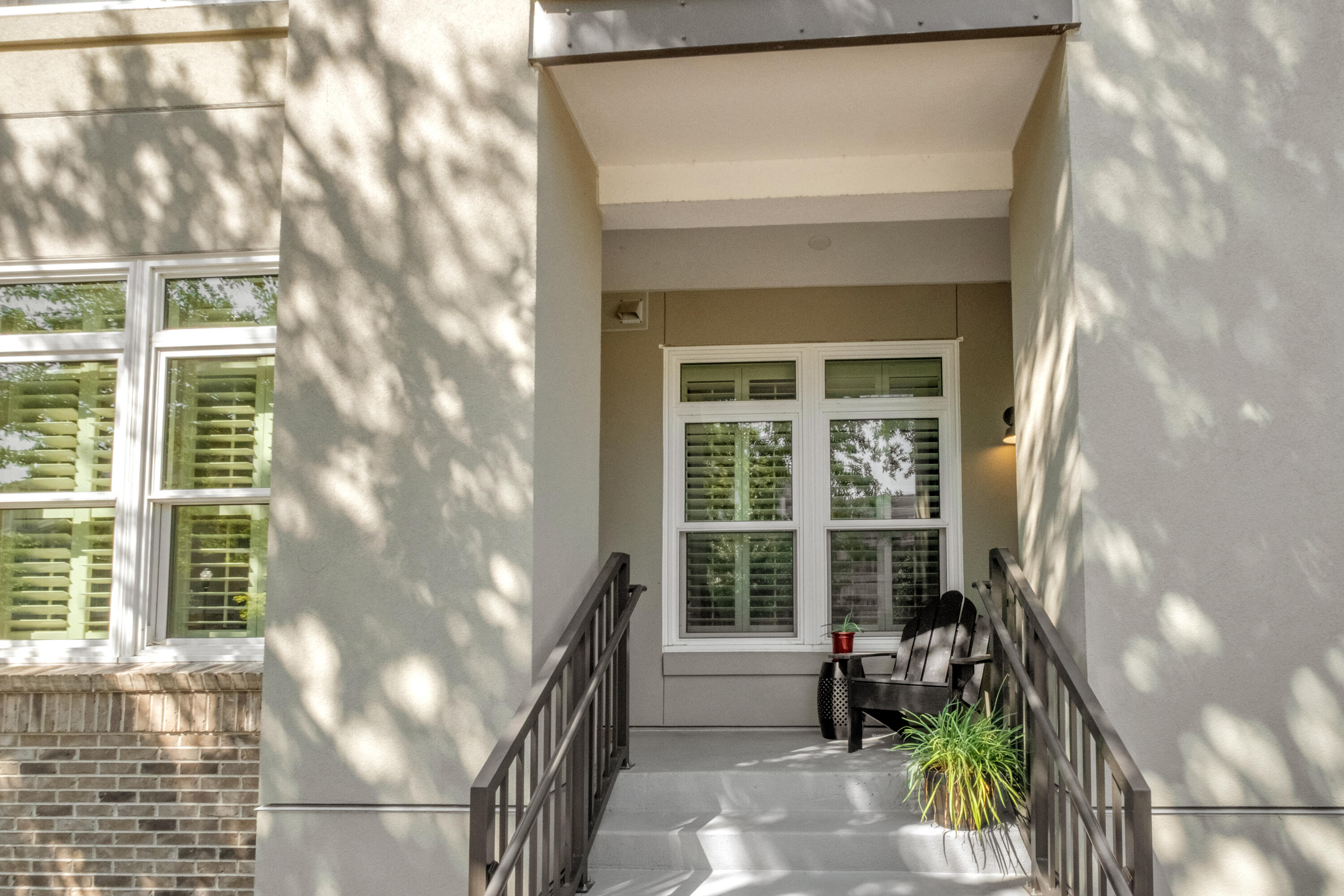 125 Pier View Street 105