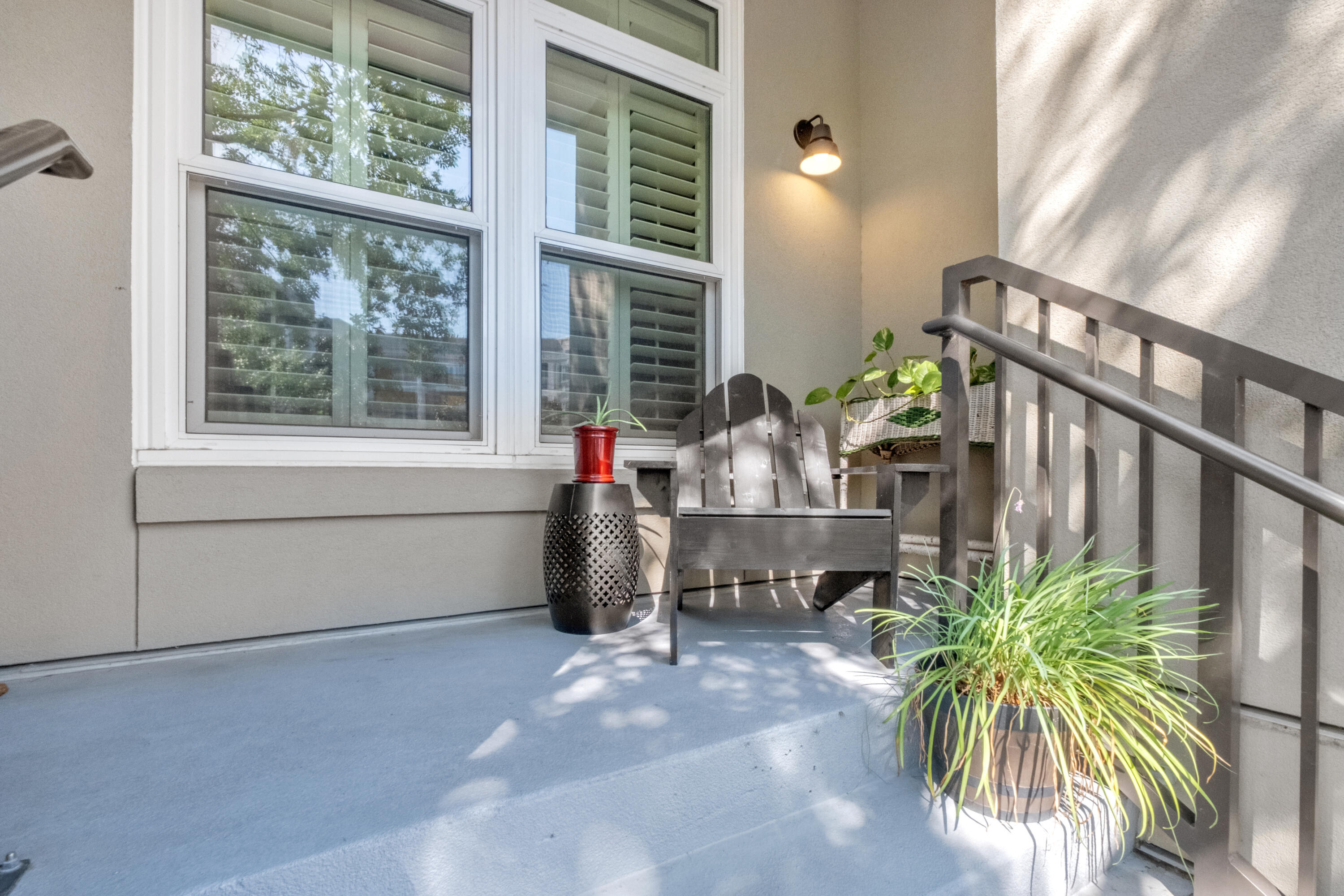 125 Pier View Street 105