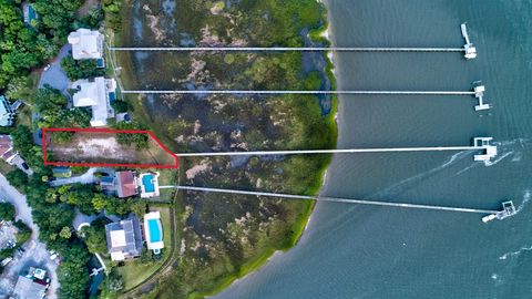 Photo of 108 Beach Street, Mount Pleasant, SC 29464 (MLS # 25009204)