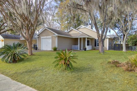 Photo of 222 Lytham Court, Charleston, SC 29414 (MLS # 26003130)