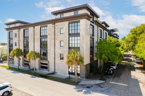 Photo of 1 Cool Blow Street #124, Charleston, SC 29403 (MLS # 25015625)