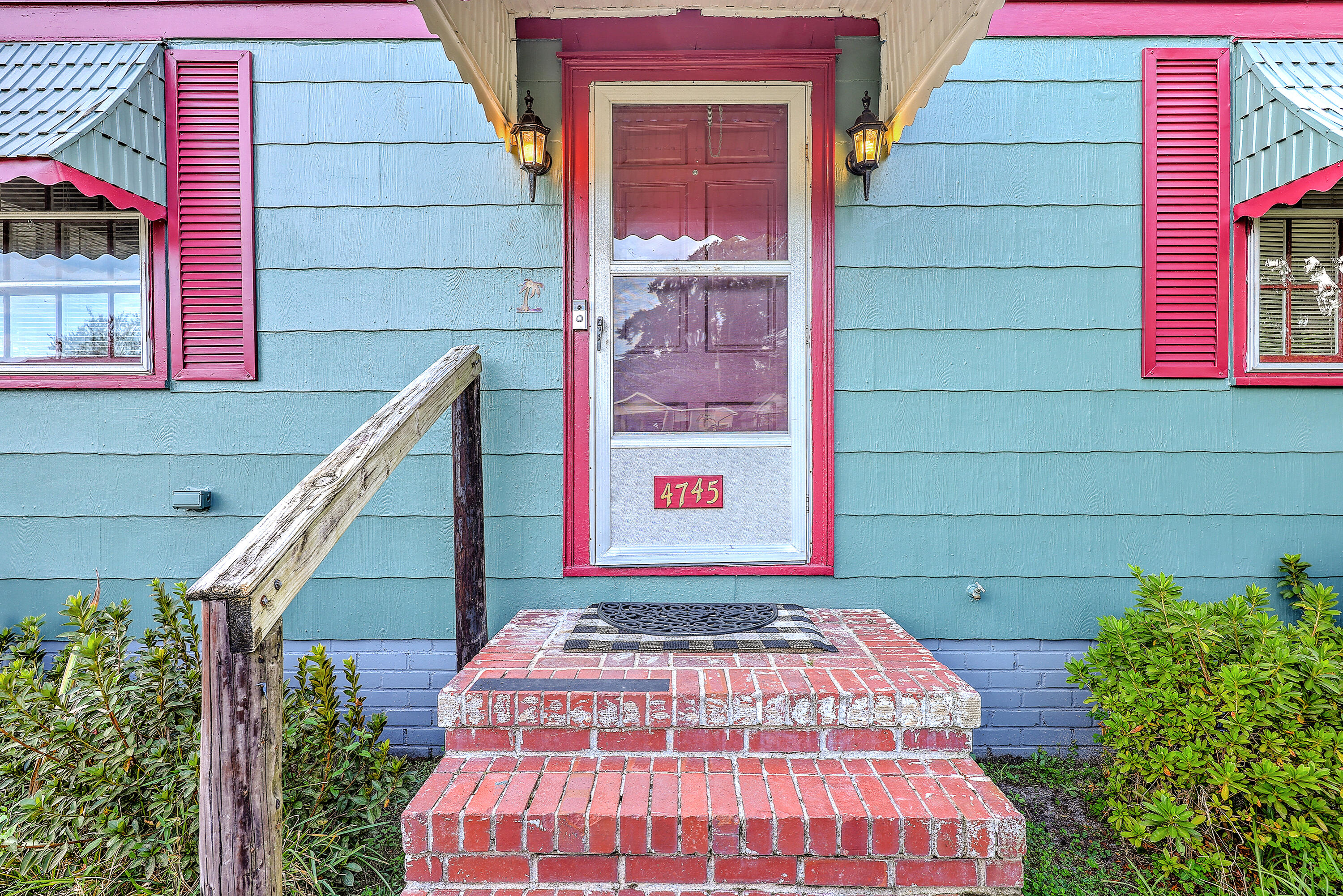 4745 Churchill Road