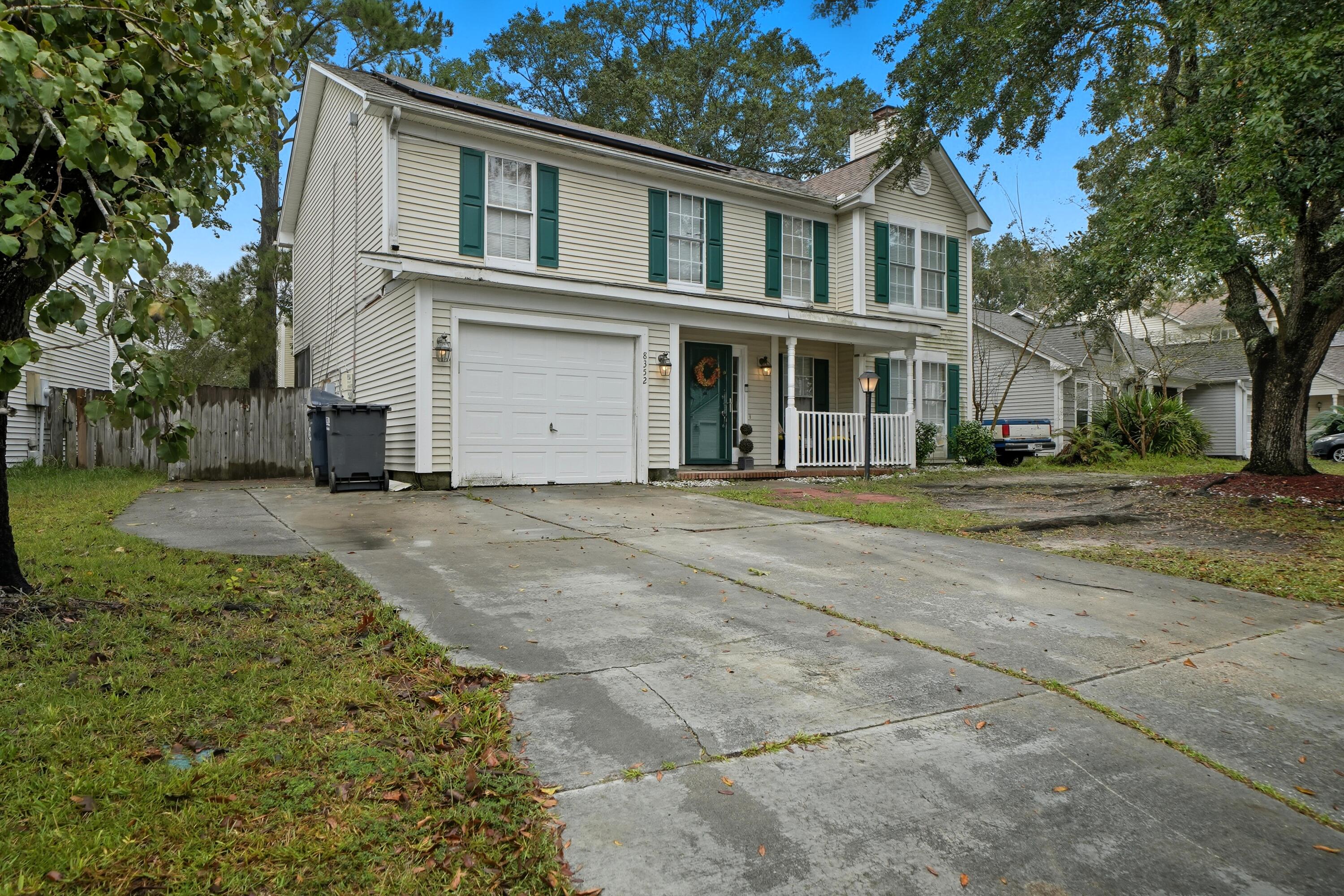 8352 Coventry Court