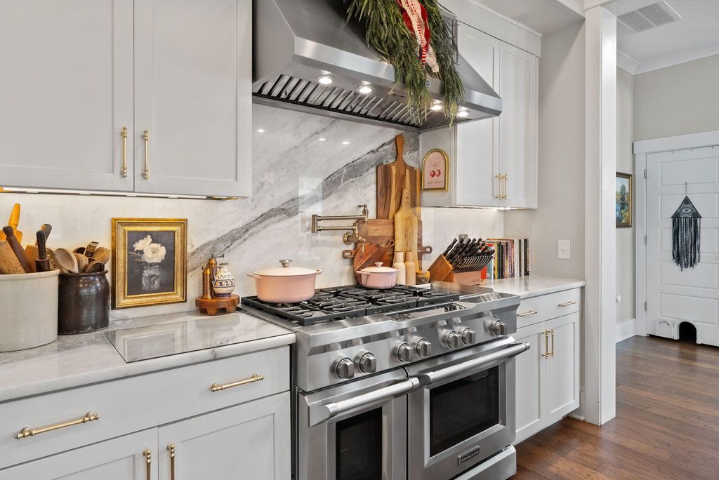 Photo of 146 Callibluff Drive, Summerville, SC 29486 (MLS # 26009366)