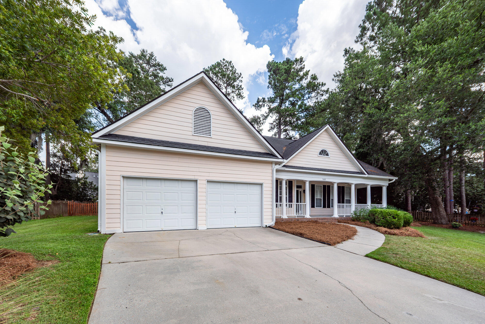 3008 Vista Court