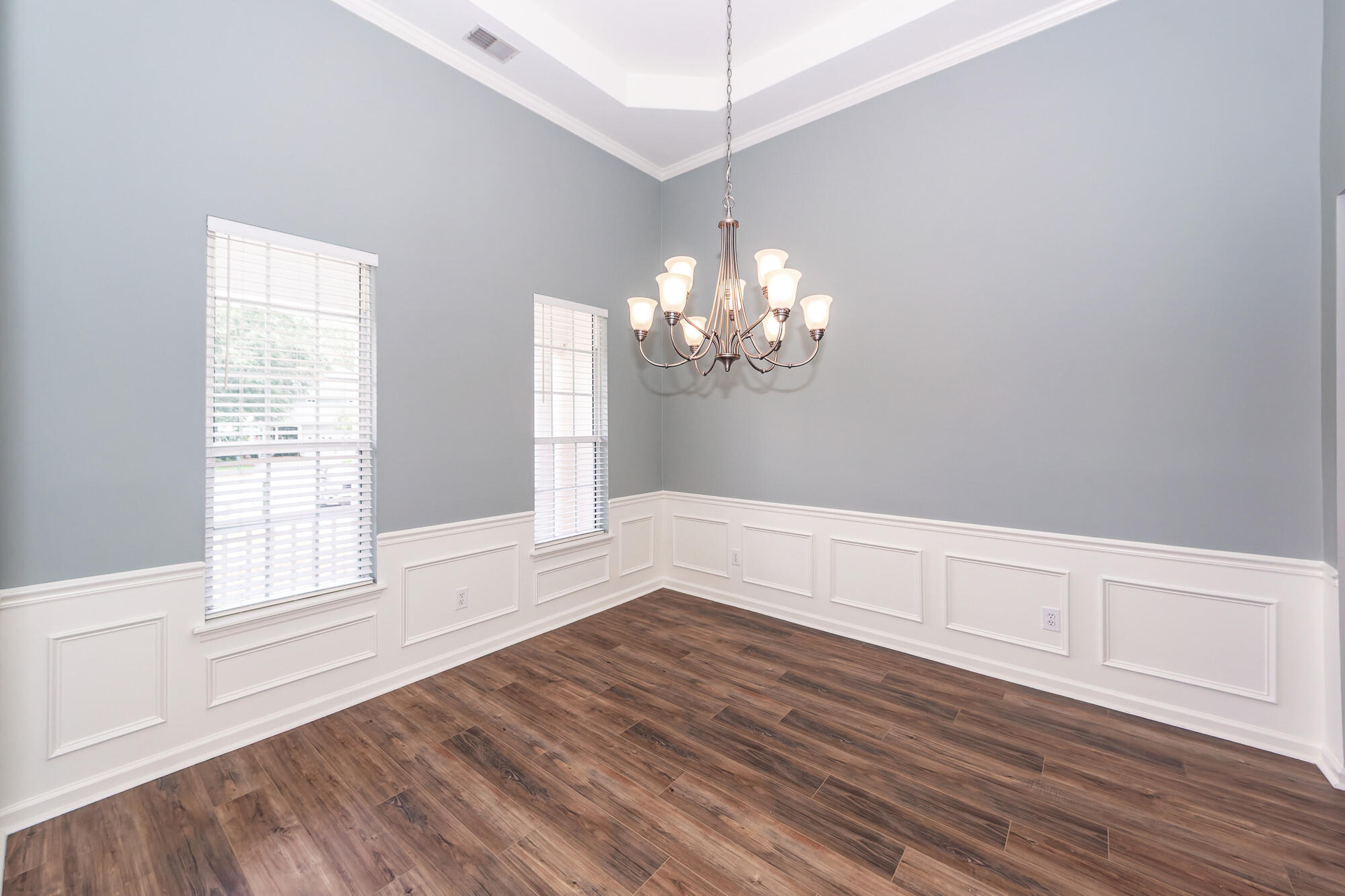 3008 Vista Court