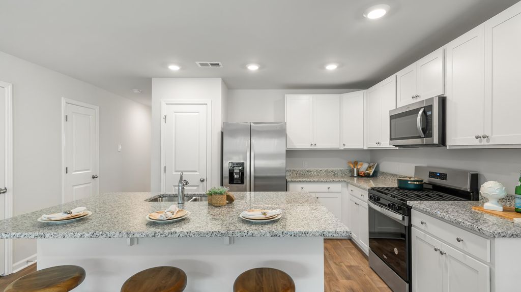 Photo of 606 Pleasant Grove Way, Summerville, SC 29486 (MLS # 25032320)