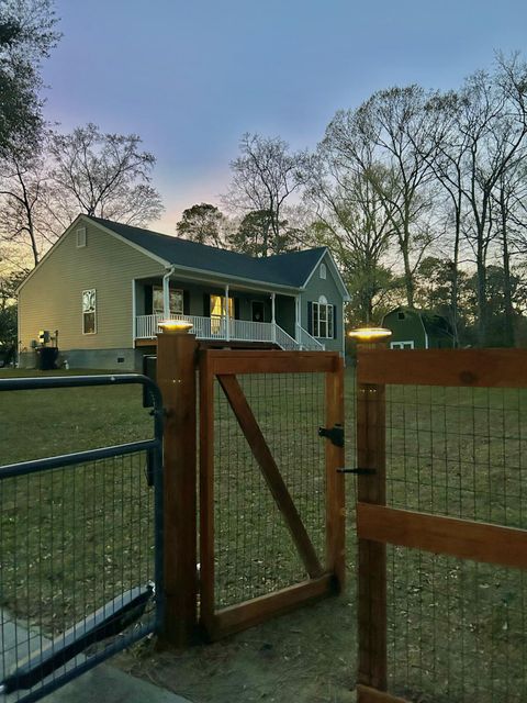 listing image 40
