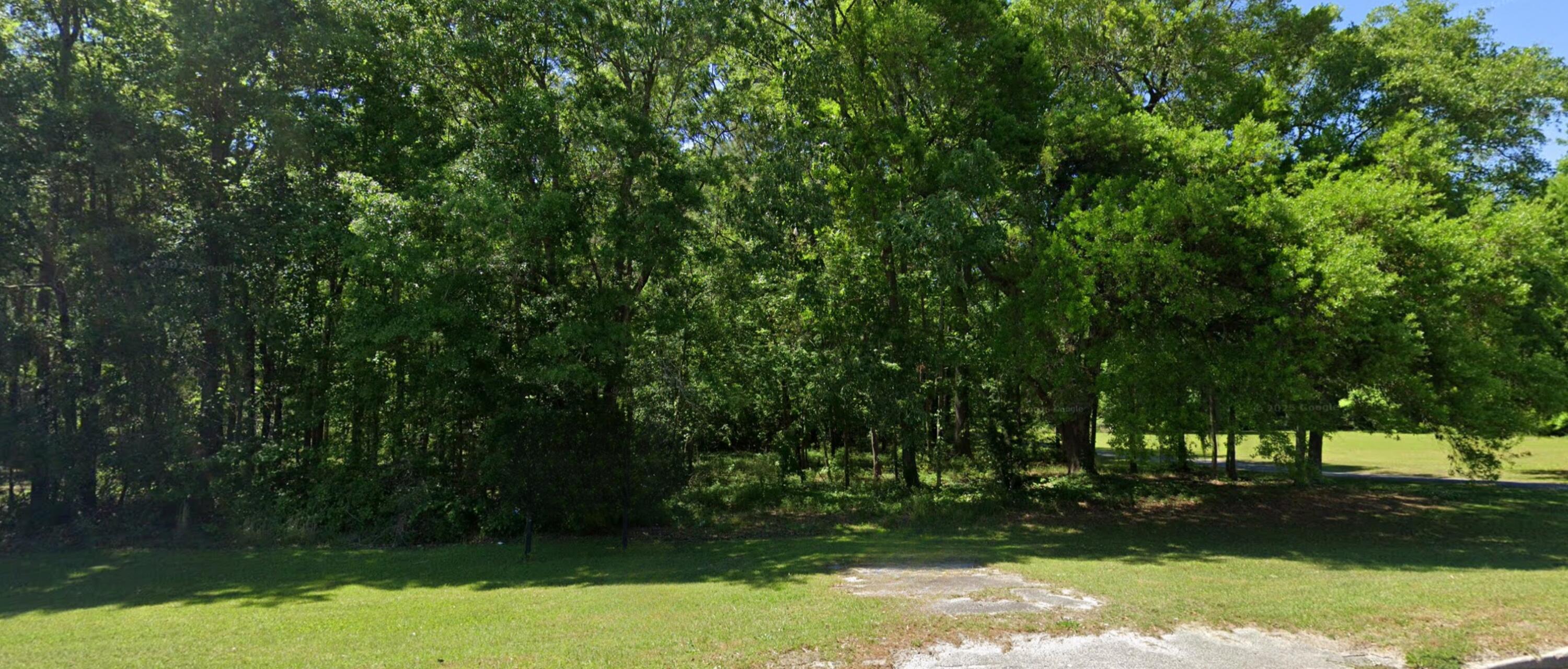 1176 N U.S. Highway 52
