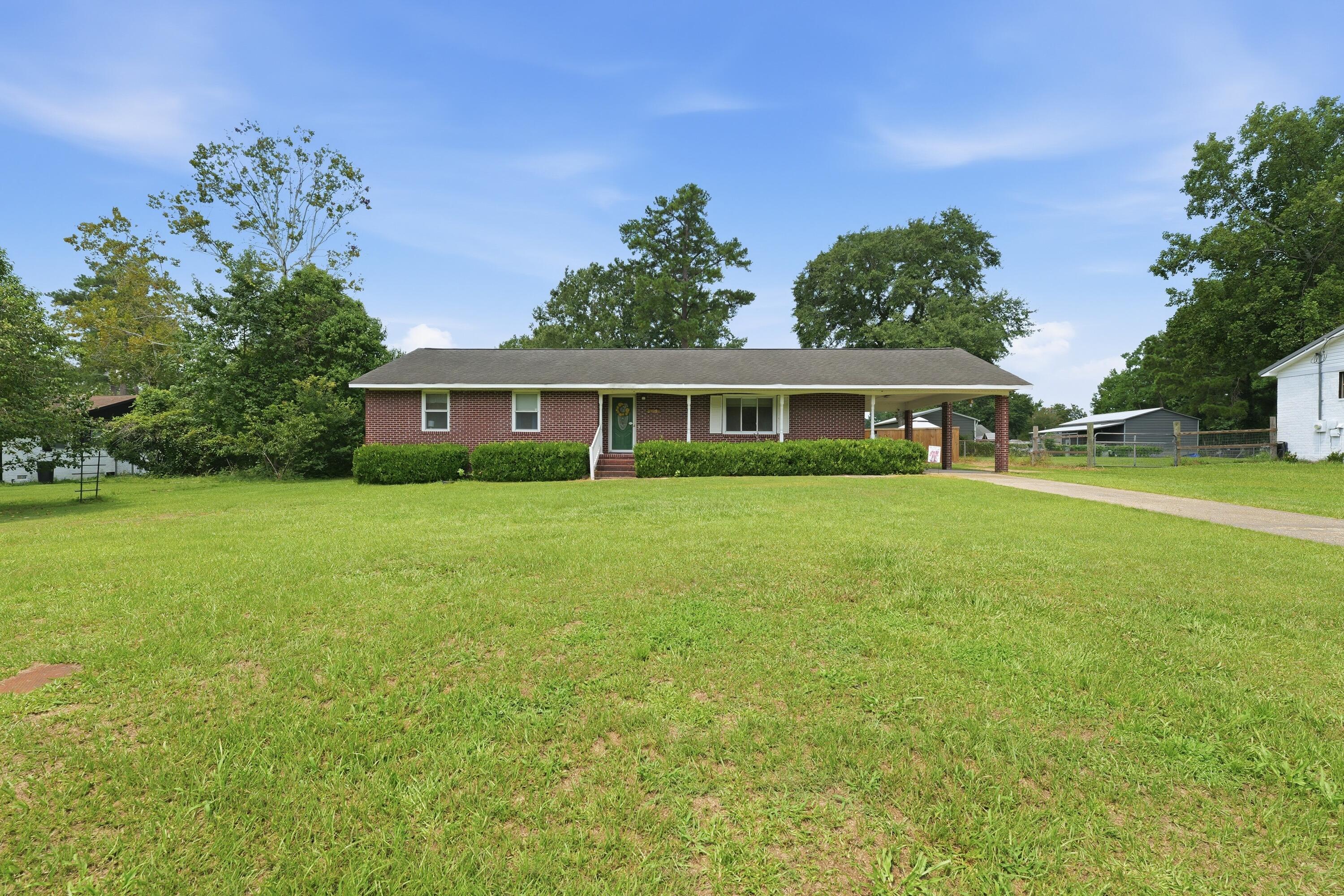 135 Sandy Drive, Moncks Corner, SC, 29461