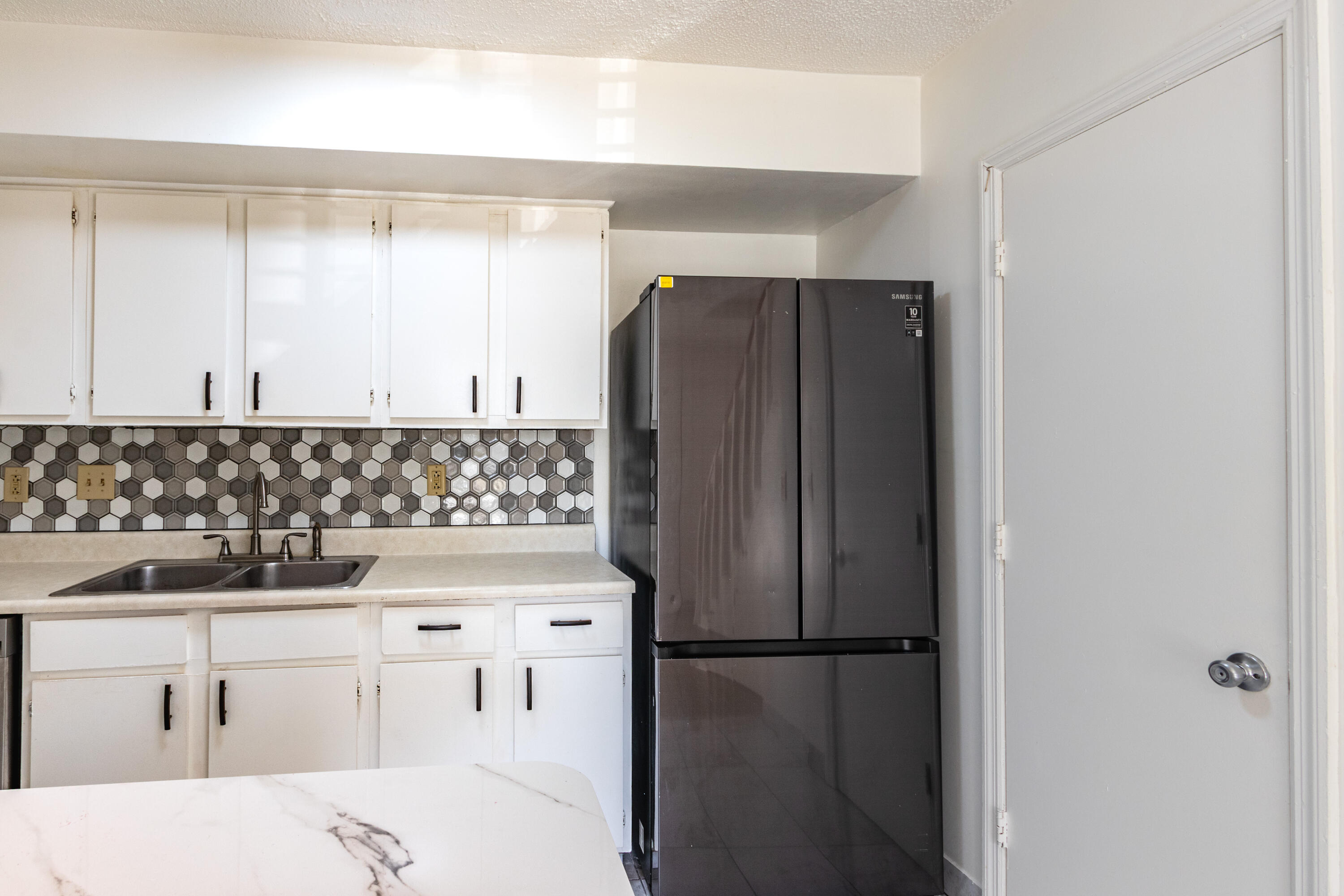 2494 Etiwan Avenue A2