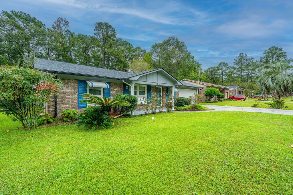 Photo of 125 White Blvd Blvd, Summerville, SC 29483 (MLS # 25027910)